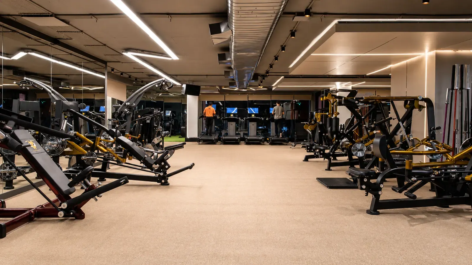 The strength and equipment floor at V2 Fitness Zone Kompally